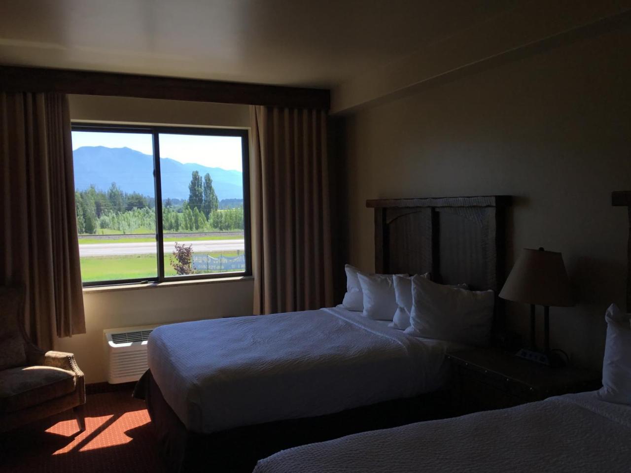 Glacier International Lodge Kalispell Buitenkant foto